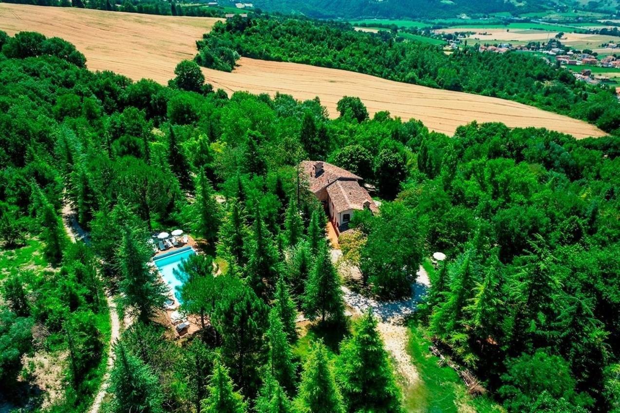Agriturismo Akasha Губбио Экстерьер фото